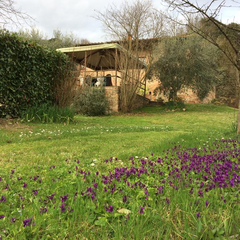 Podere Il Pero Siena Exterior photo